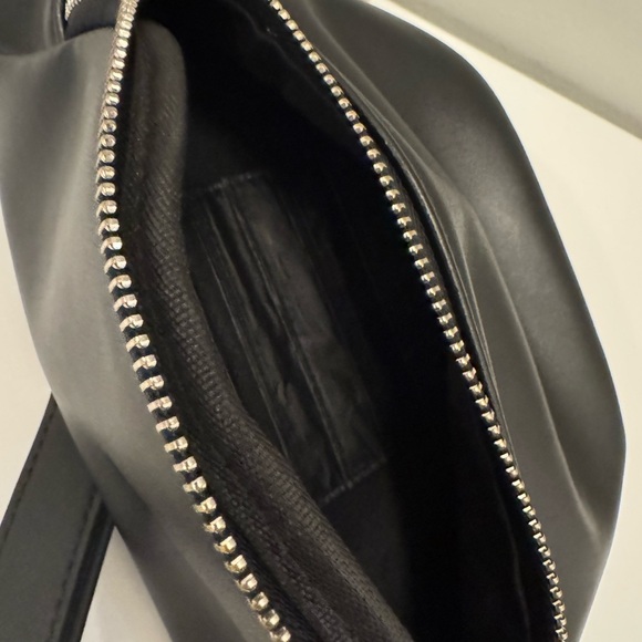 Black Leather Chain Link Strap Belt Bag - Picture 5 of 5